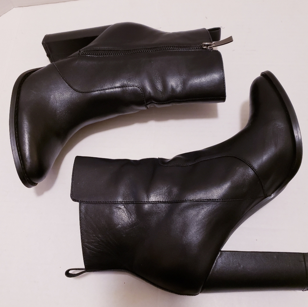 Steve Madden Women 9M Black Ankle Boots Roooler Leather Side Zip High Block Heel - Picture 3 of 12